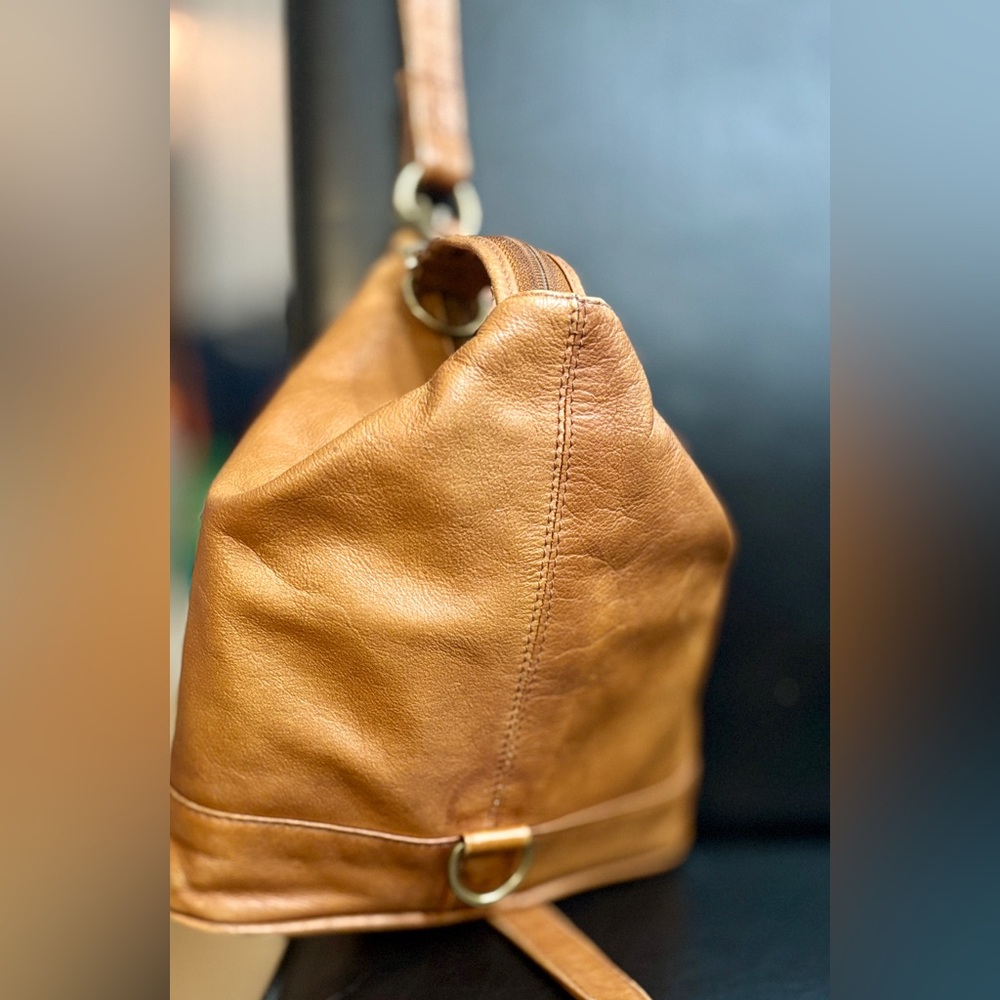 Vintage Tan Leather Sling  Bag